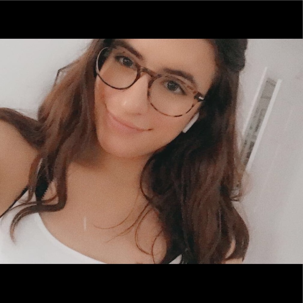 Meet your Posher, Charley